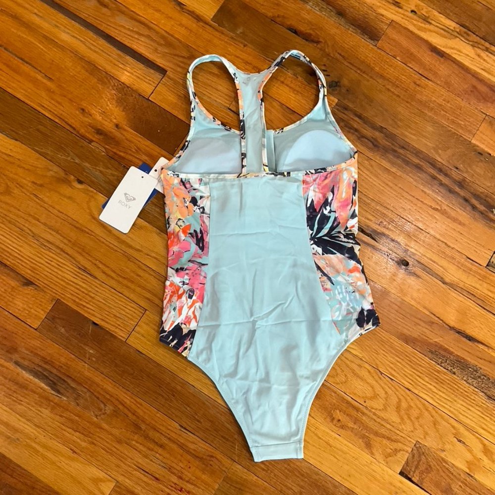 Host Pick 8/21 ๐๐ NWT Roxy Fitness Collection Swimsuit - Picture 5 of 6